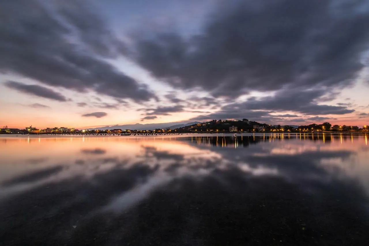 Case Panoramiche Sul Lago contacts